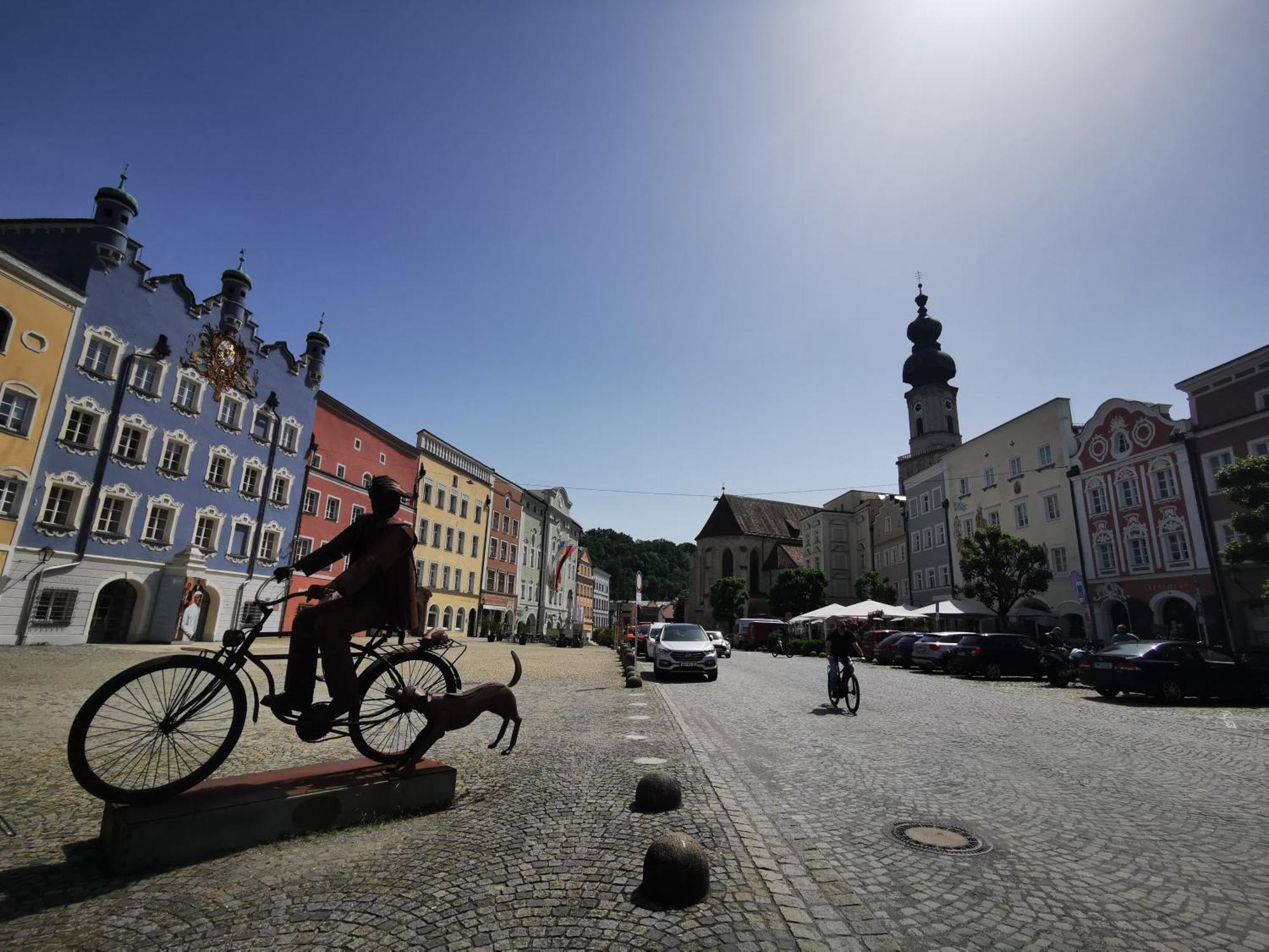 Haus Der Begegnung Heilig Geist Hotell Burghausen Exteriör bild