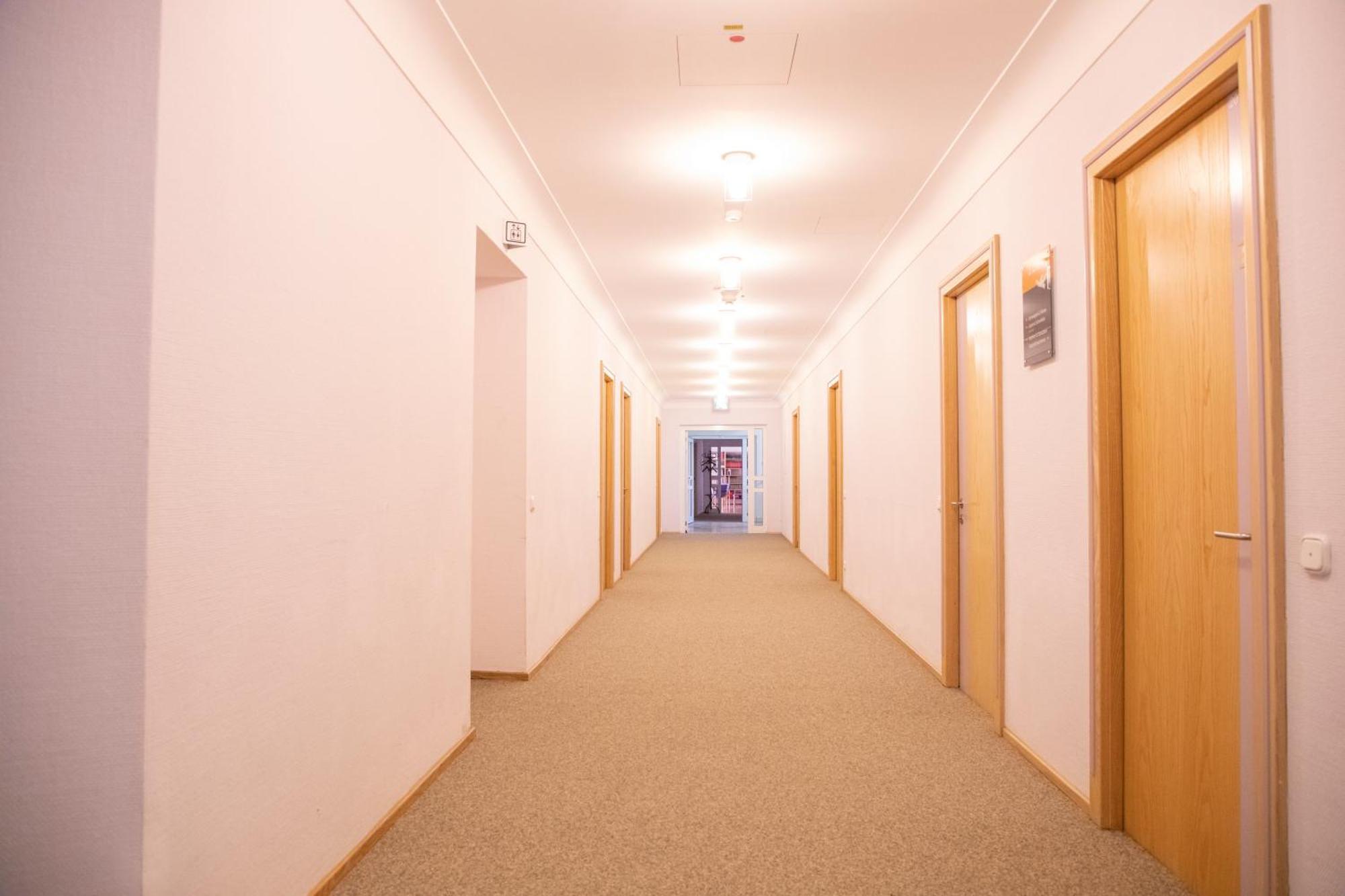 Haus Der Begegnung Heilig Geist Hotell Burghausen Exteriör bild